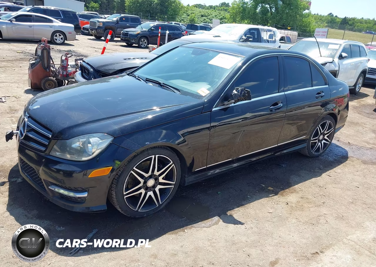2013 Mercedes-Benz C 300 Sport 4Matic VIN:WDDGF8AB5DR288651 - 2
