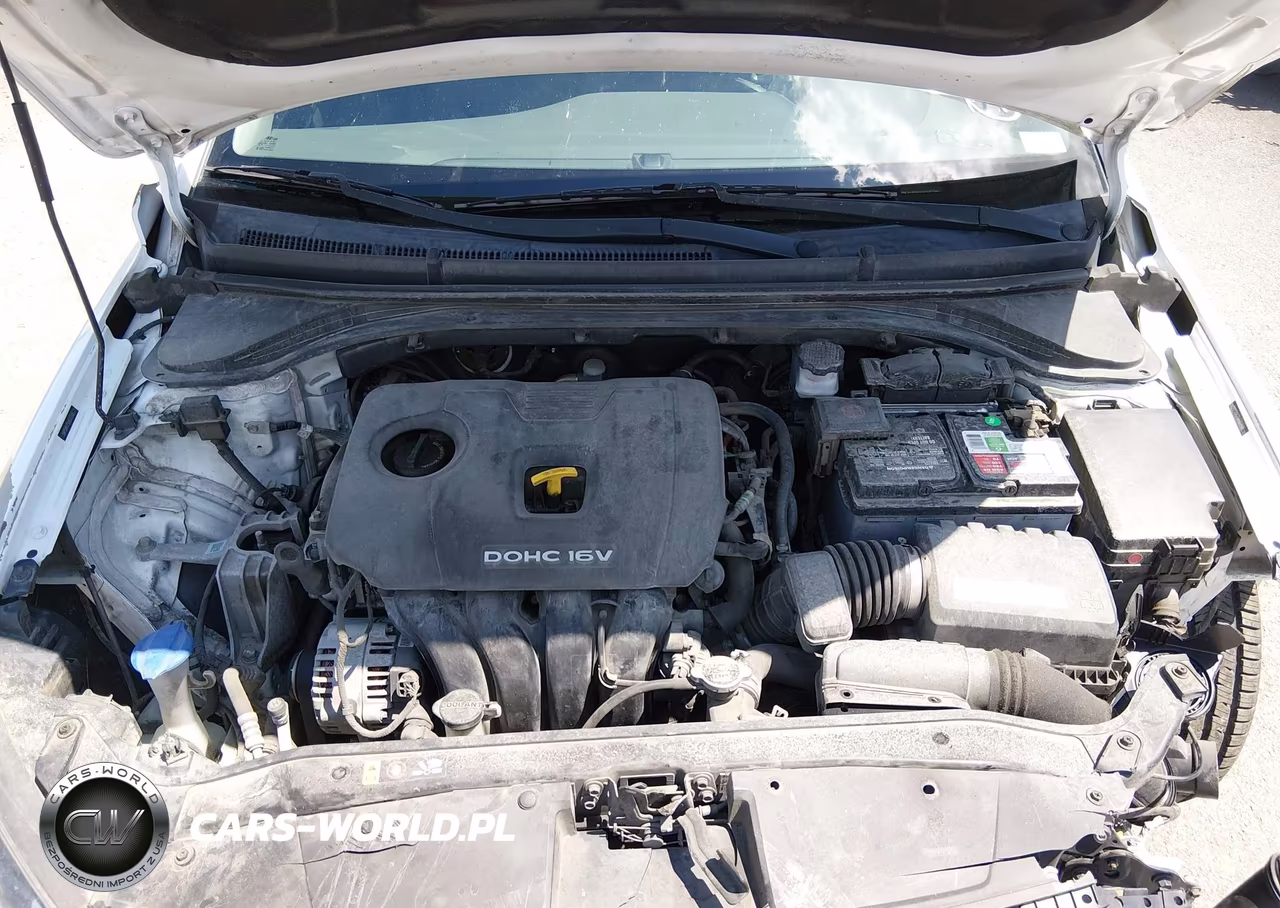 2018 Hyundai Elantra Sel VIN:5NPD84LF5JH327189 - 10