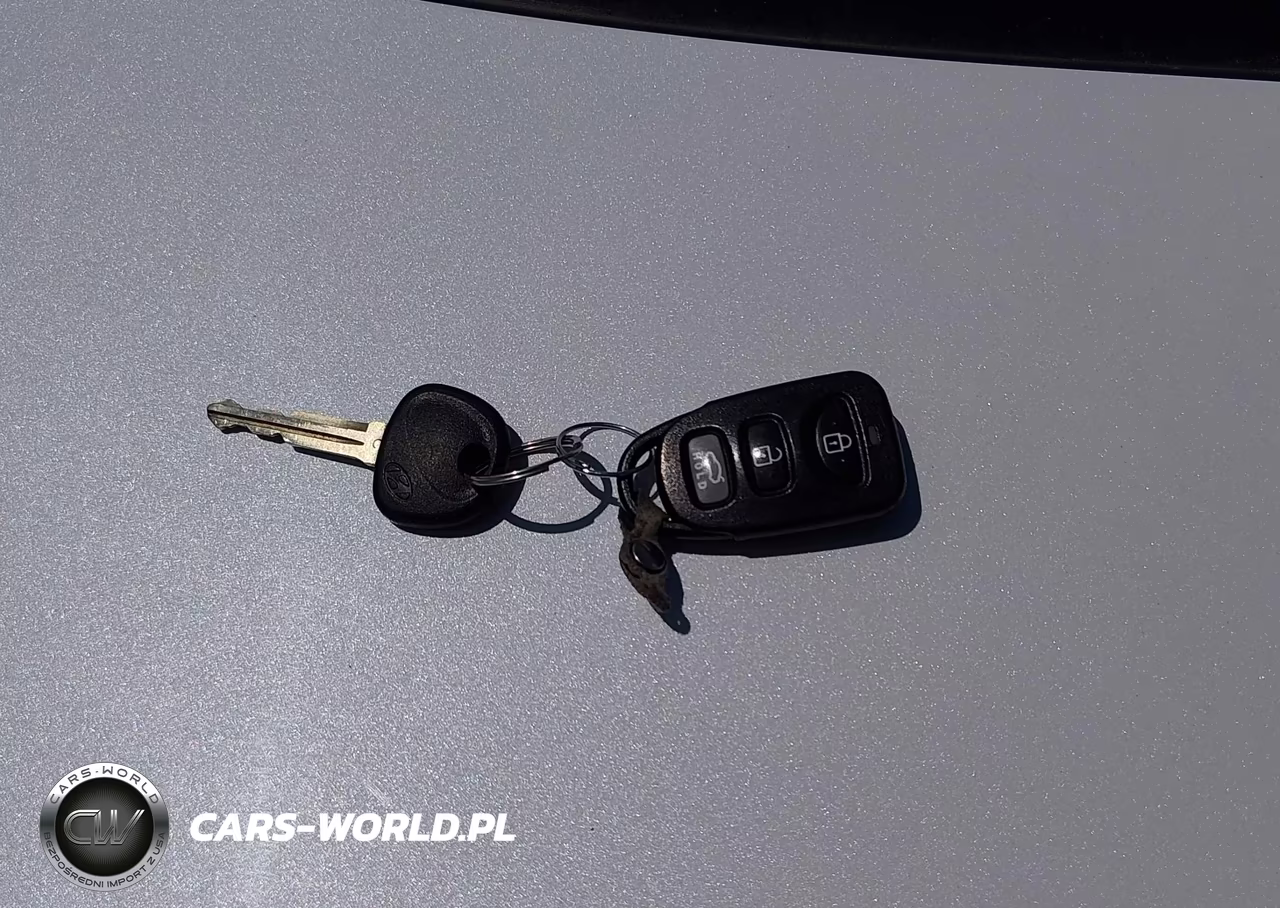 2018 Hyundai Elantra Sel VIN:5NPD84LF5JH327189 - 11