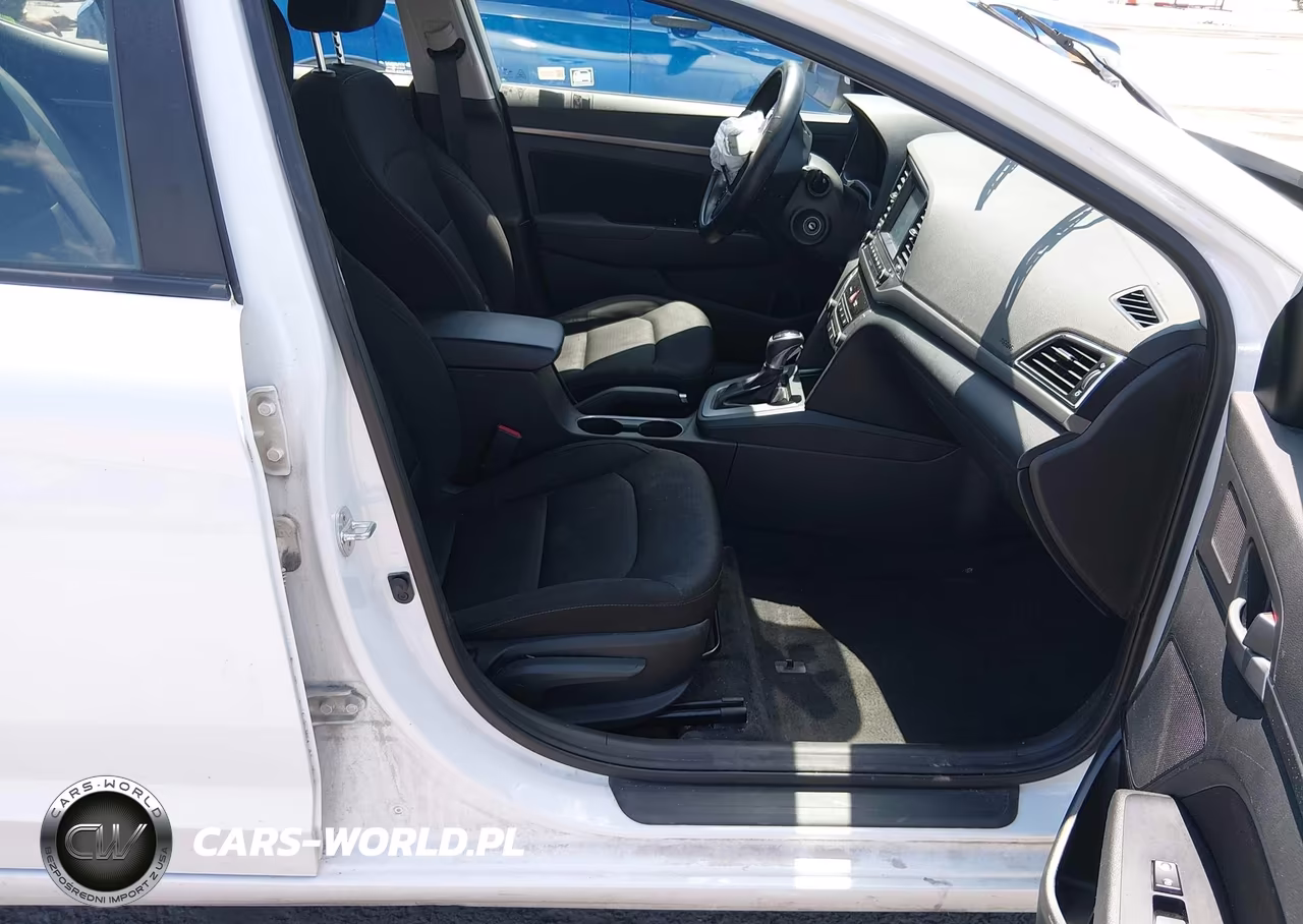 2018 Hyundai Elantra Sel VIN:5NPD84LF5JH327189 - 5