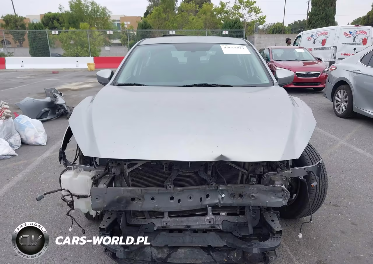 2014 Mazda Mazda3 I Touring VIN:JM1BM1L70E1104968 - 13