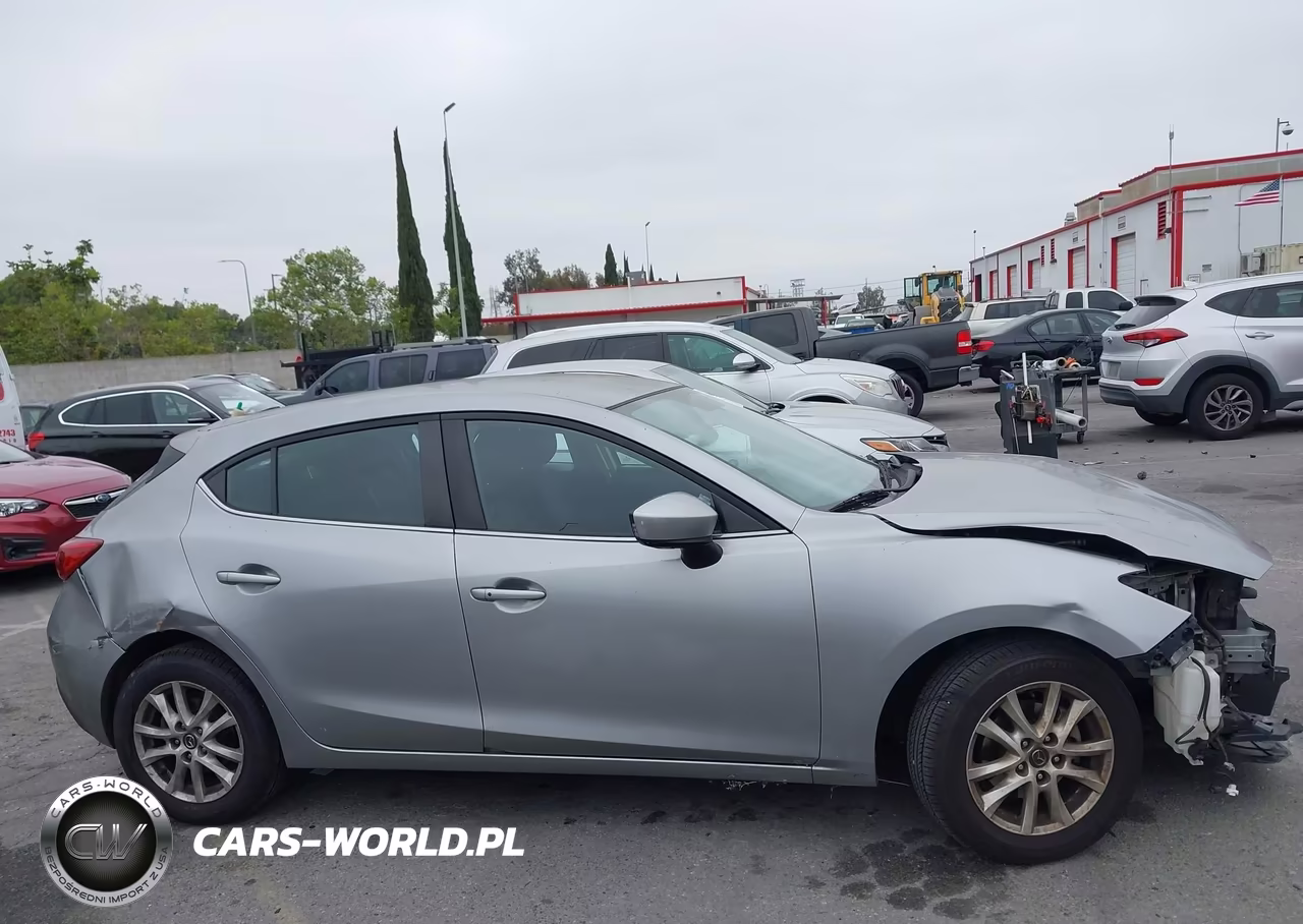 2014 Mazda Mazda3 I Touring VIN:JM1BM1L70E1104968 - 14