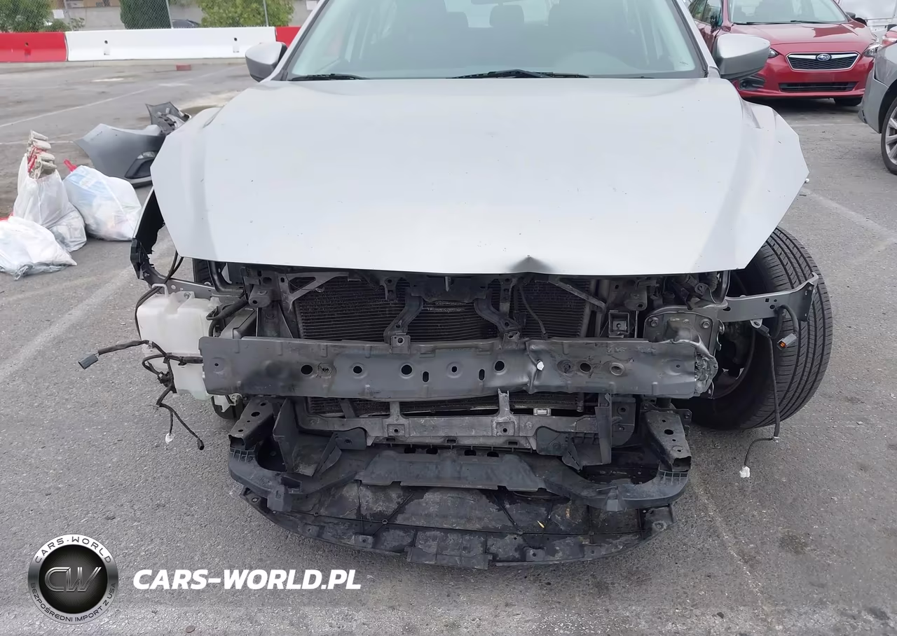 2014 Mazda Mazda3 I Touring VIN:JM1BM1L70E1104968 - 6