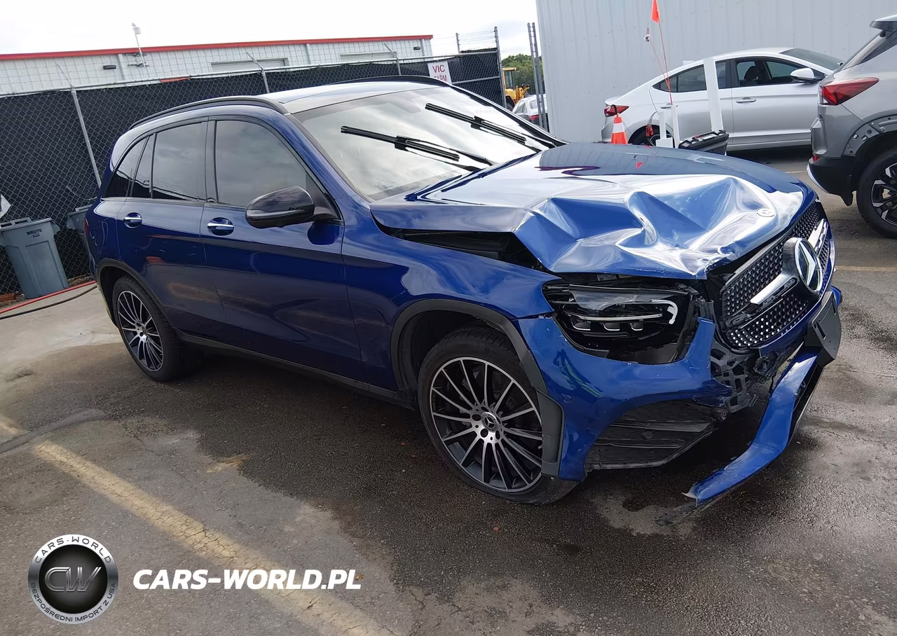 2021 Mercedes-Benz Glc 300 Suv – zdjęcie 1 z 16