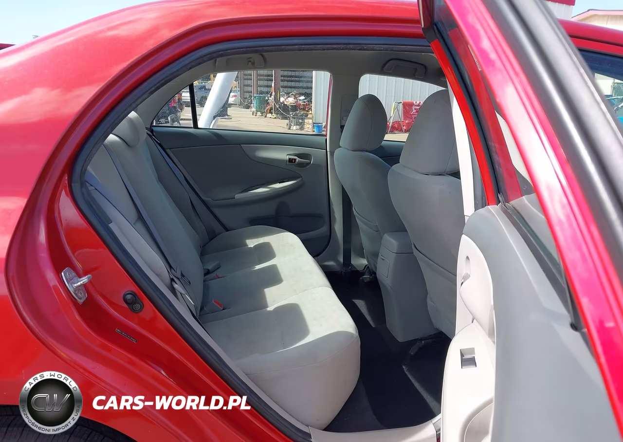 2010 Toyota Corolla Le VIN:2T1BU4EE1AC394821 - 8