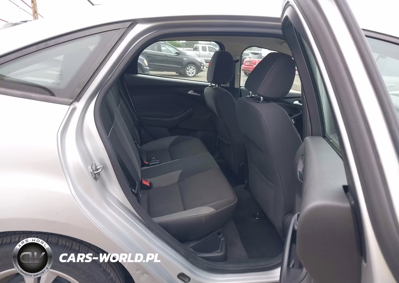 2013 Ford Focus Se VIN:1FADP3F27DL296720 - 8