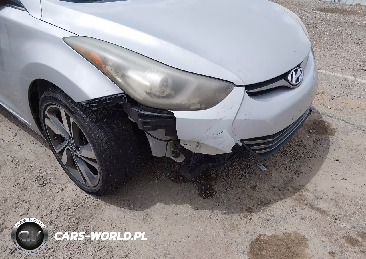 2015 Hyundai Elantra Limited VIN:KMHDH4AE2FU261834 - 6