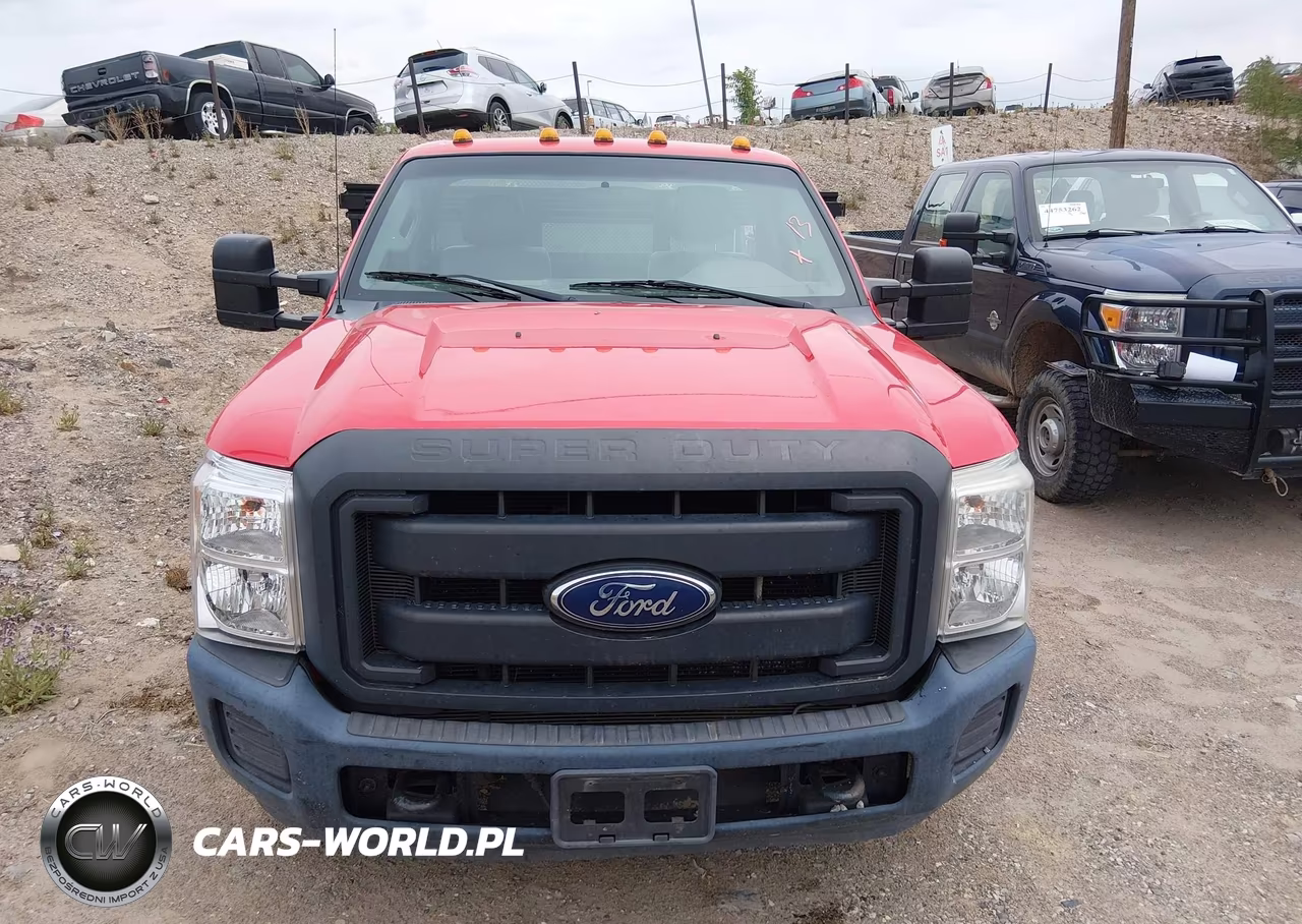 2016 Ford F-350 Chassis Xl VIN:1FDRF3GT7GEC62453 - 13