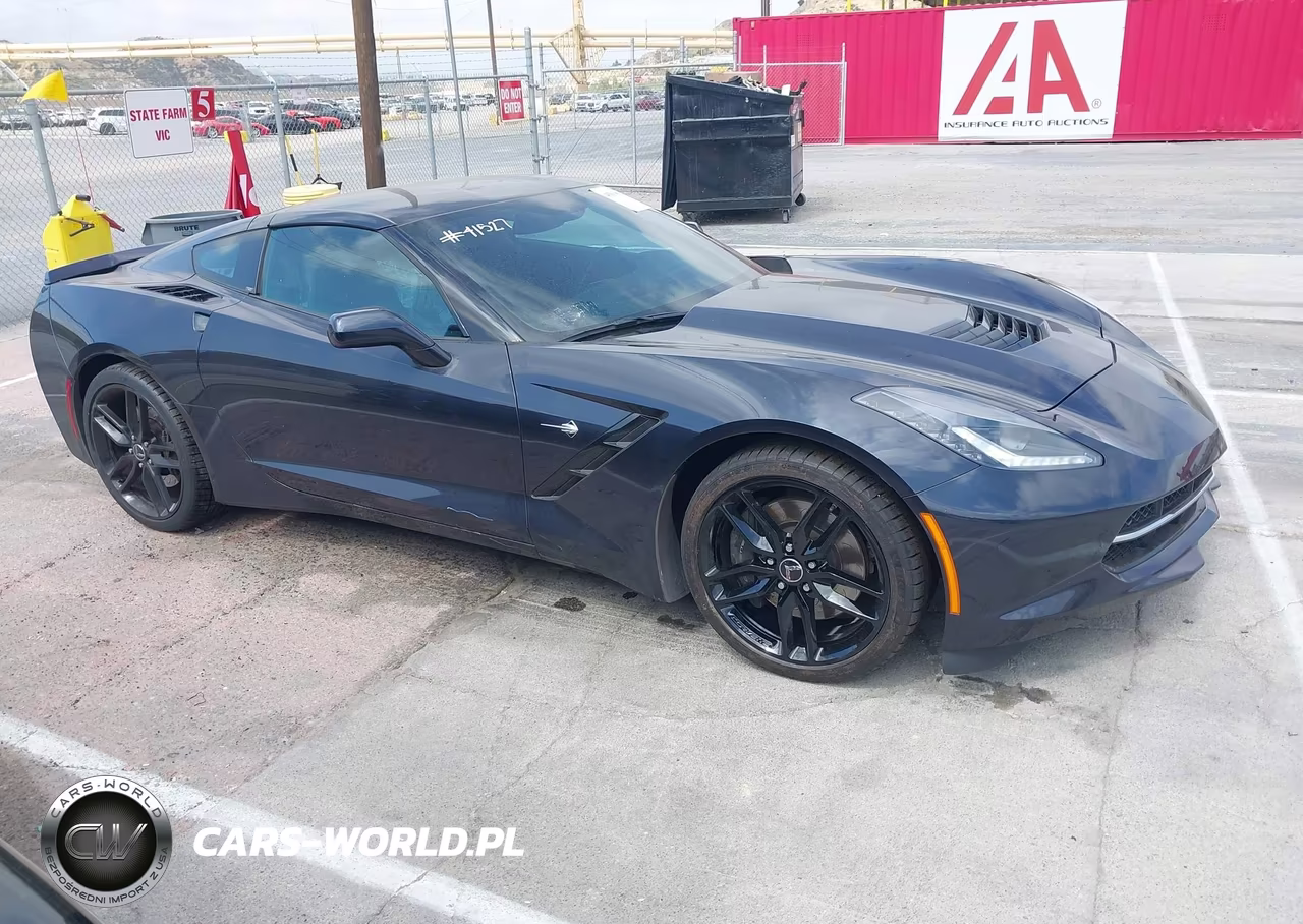 2015 Chevrolet Corvette Stingray Z51 VIN:1G1YM2D70F5111582 - 14