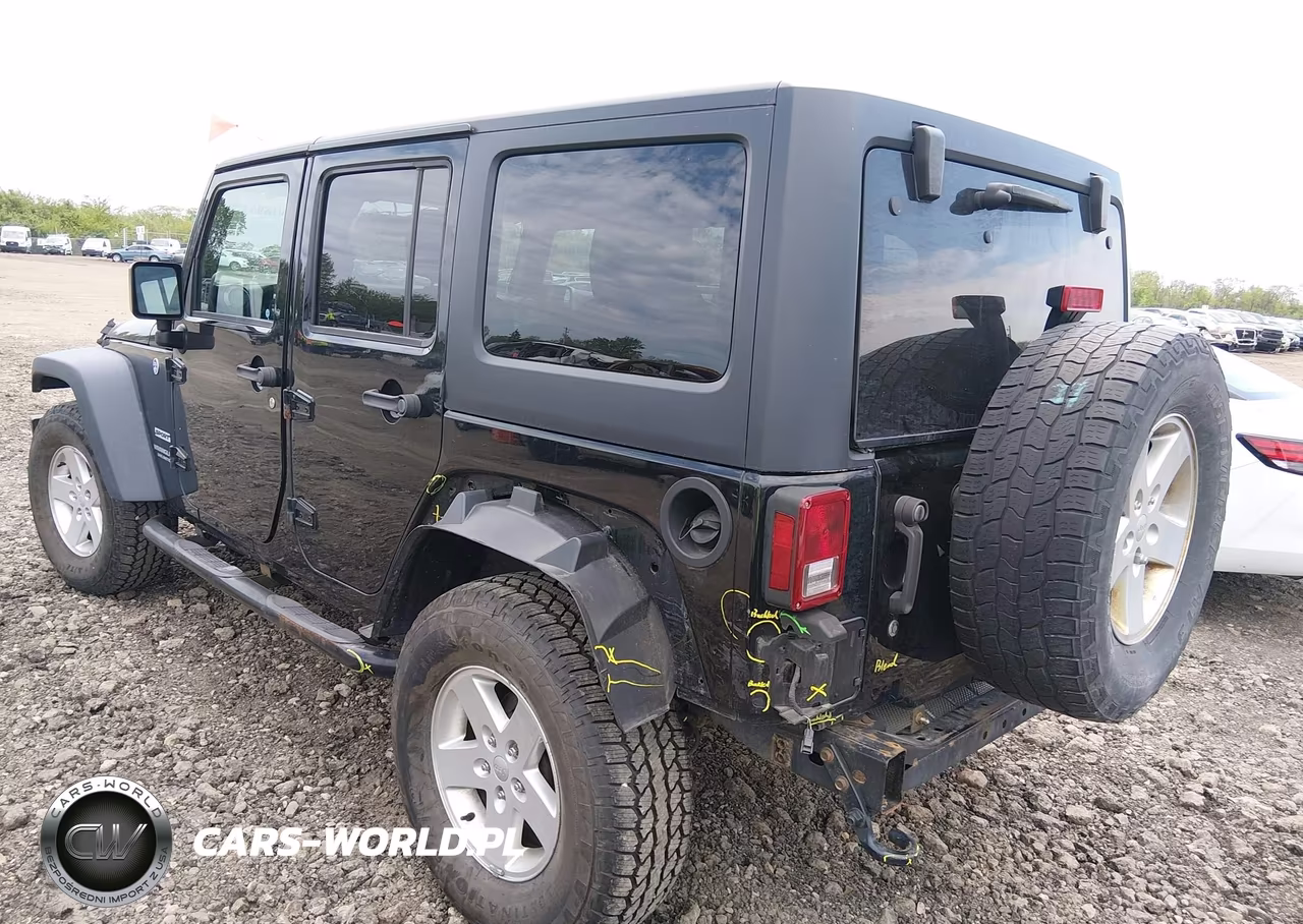2017 Jeep Wrangler Unlimited Sport 4X4 VIN:1C4BJWDG5HL527865 - 3