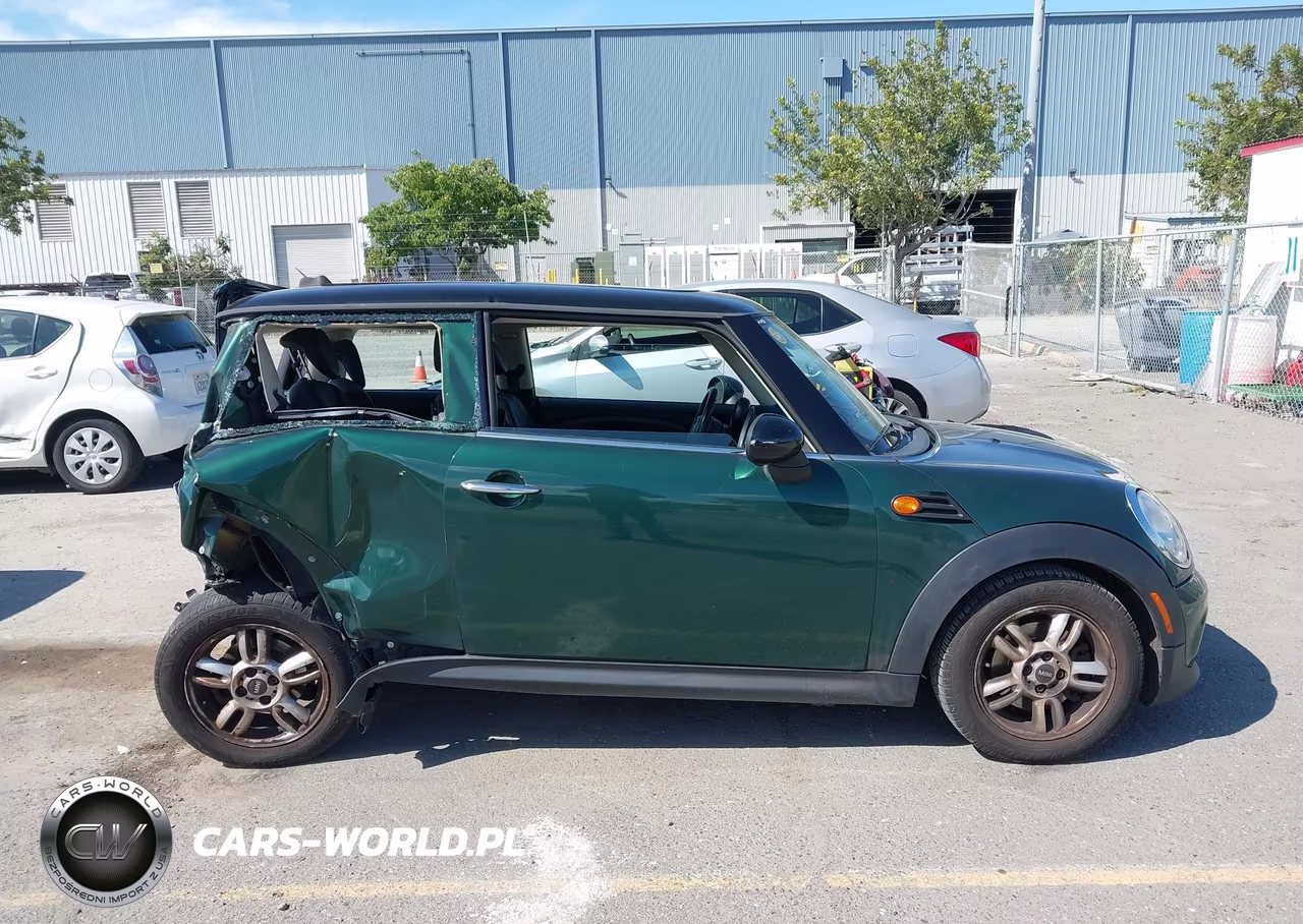2011 Mini Cooper VIN:WMWSU3C52BT094340 - 13