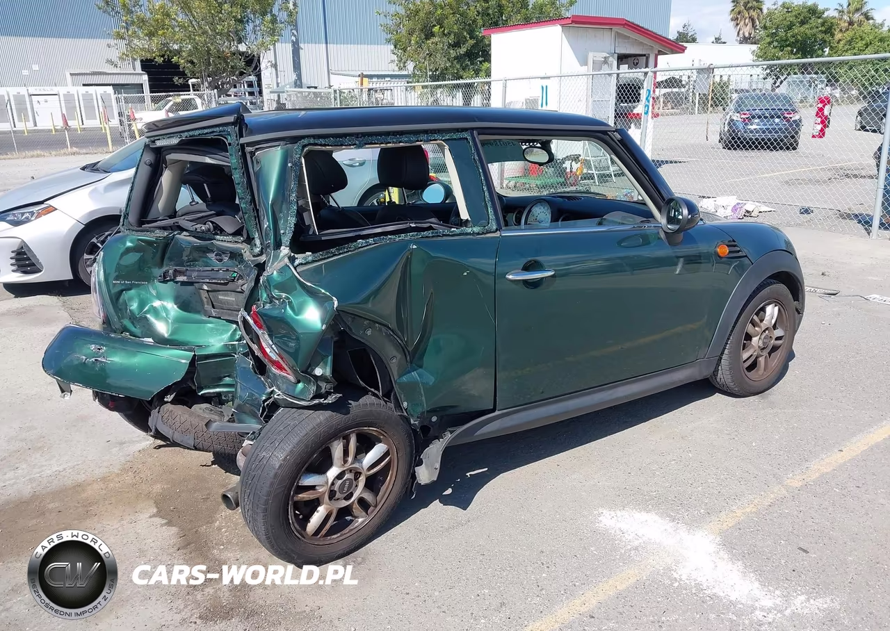 2011 Mini Cooper VIN:WMWSU3C52BT094340 - 4