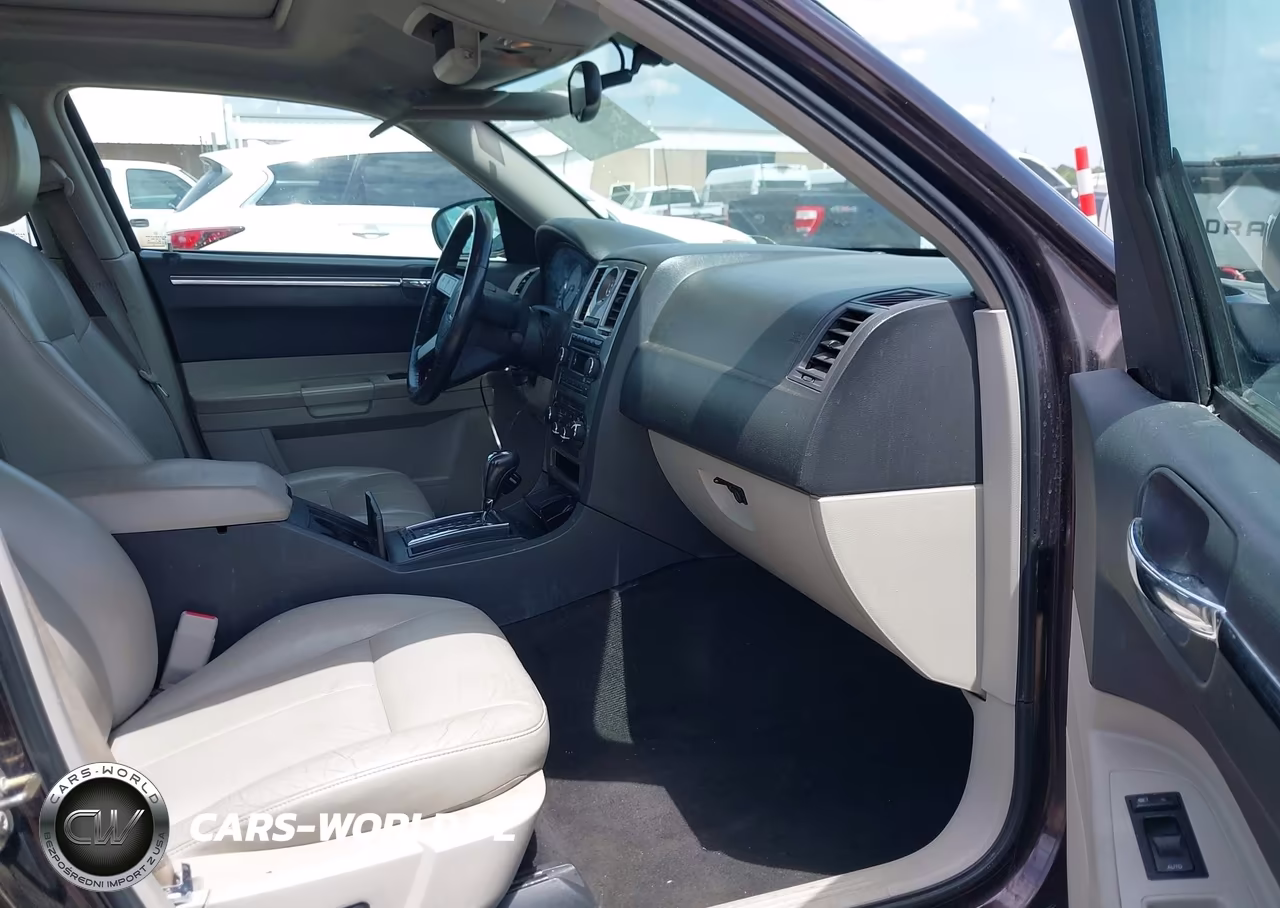 2005 Chrysler 300 Touring VIN:2C3JA53G55H547795 - 5