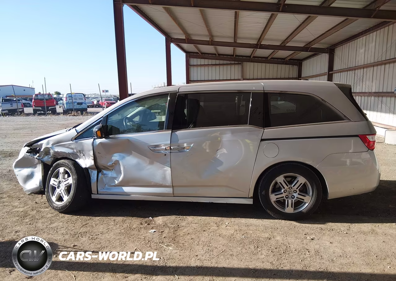 2012 Honda Odyssey Touring-Touring Elite VIN:5FNRL5H96CB092087 - 14