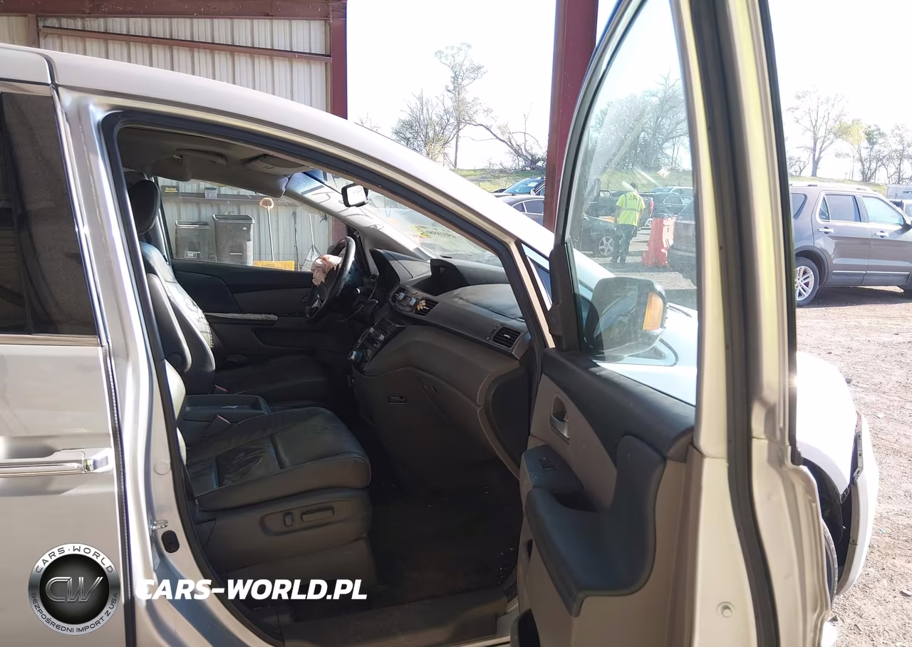 2012 Honda Odyssey Touring-Touring Elite VIN:5FNRL5H96CB092087 - 5