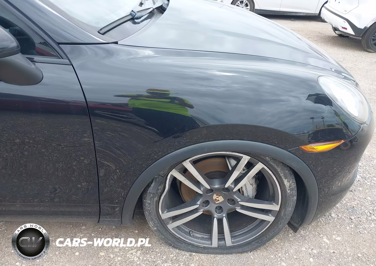 2013 Porsche Cayenne S VIN:WP1AB2A26DLA80515 - 6