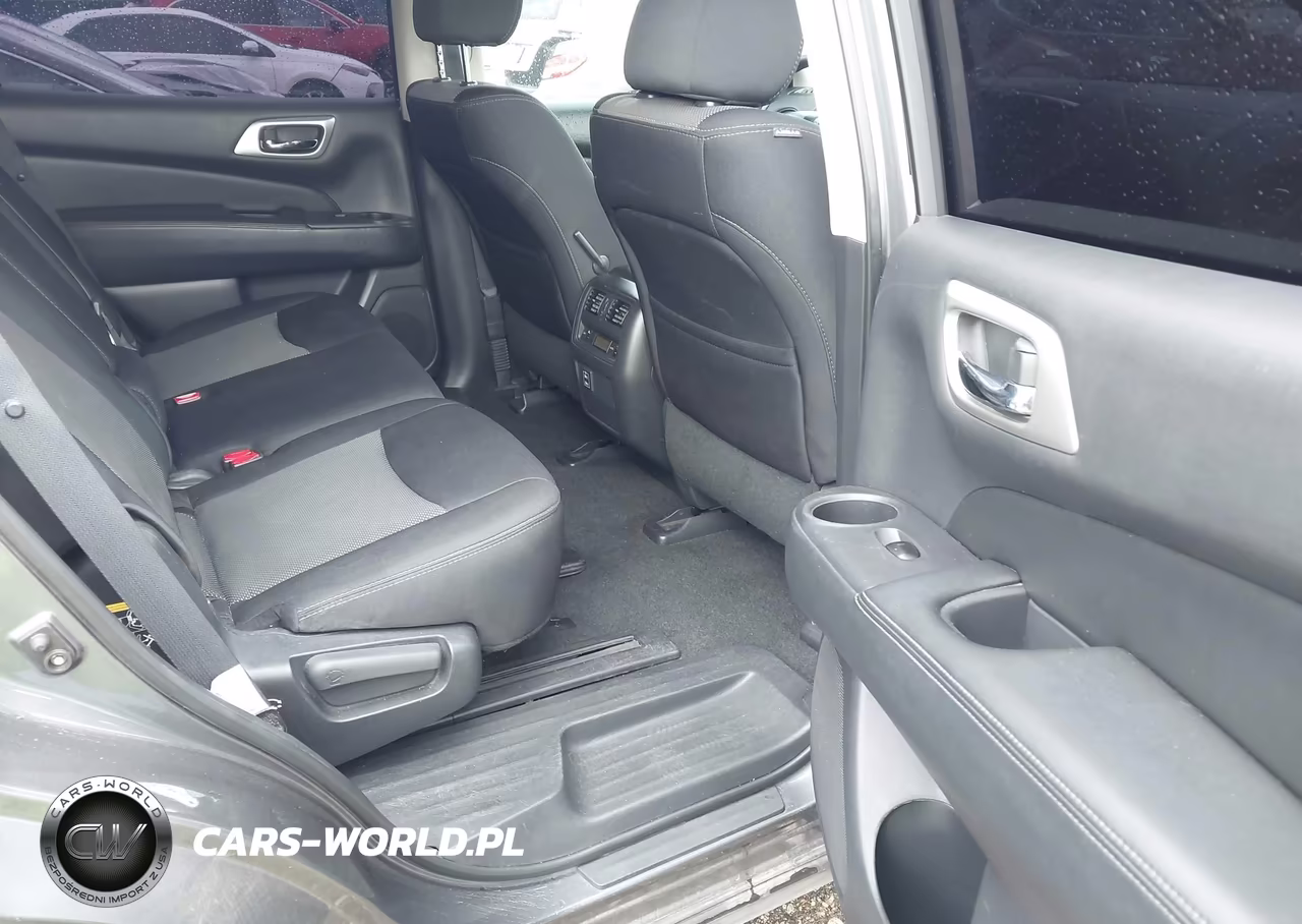 2018 Nissan Pathfinder S VIN:5N1DR2MN6JC654148 - 8