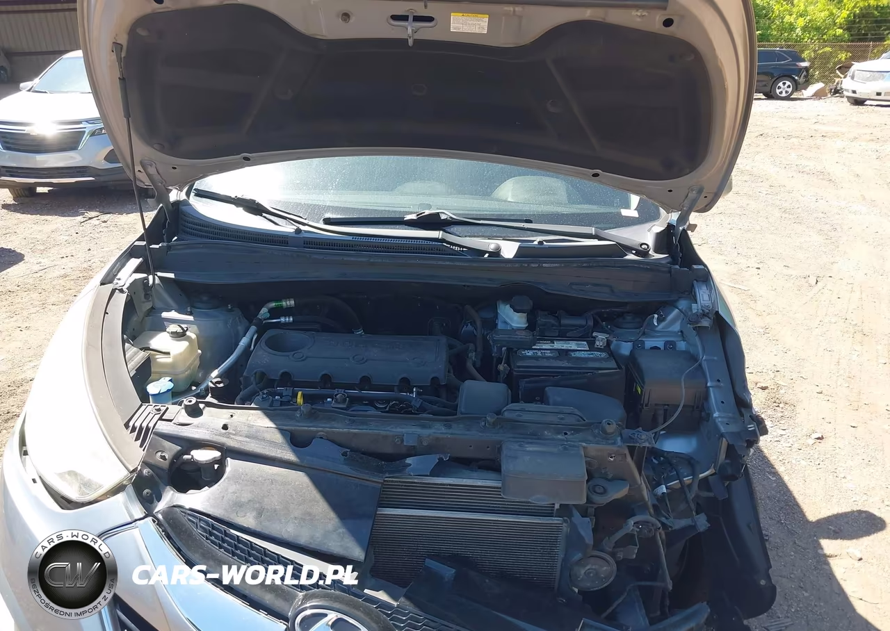2012 Hyundai Tucson Limited VIN:KM8JU3AC6CU447041 - 10