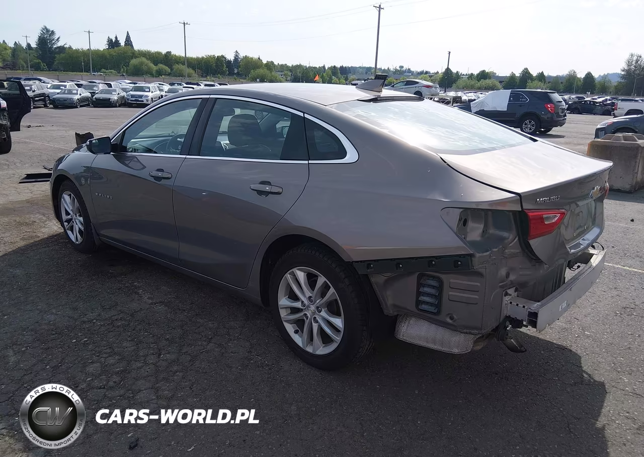 2018 Chevrolet Malibu Lt VIN:1G1ZD5ST8JF206982 - 3