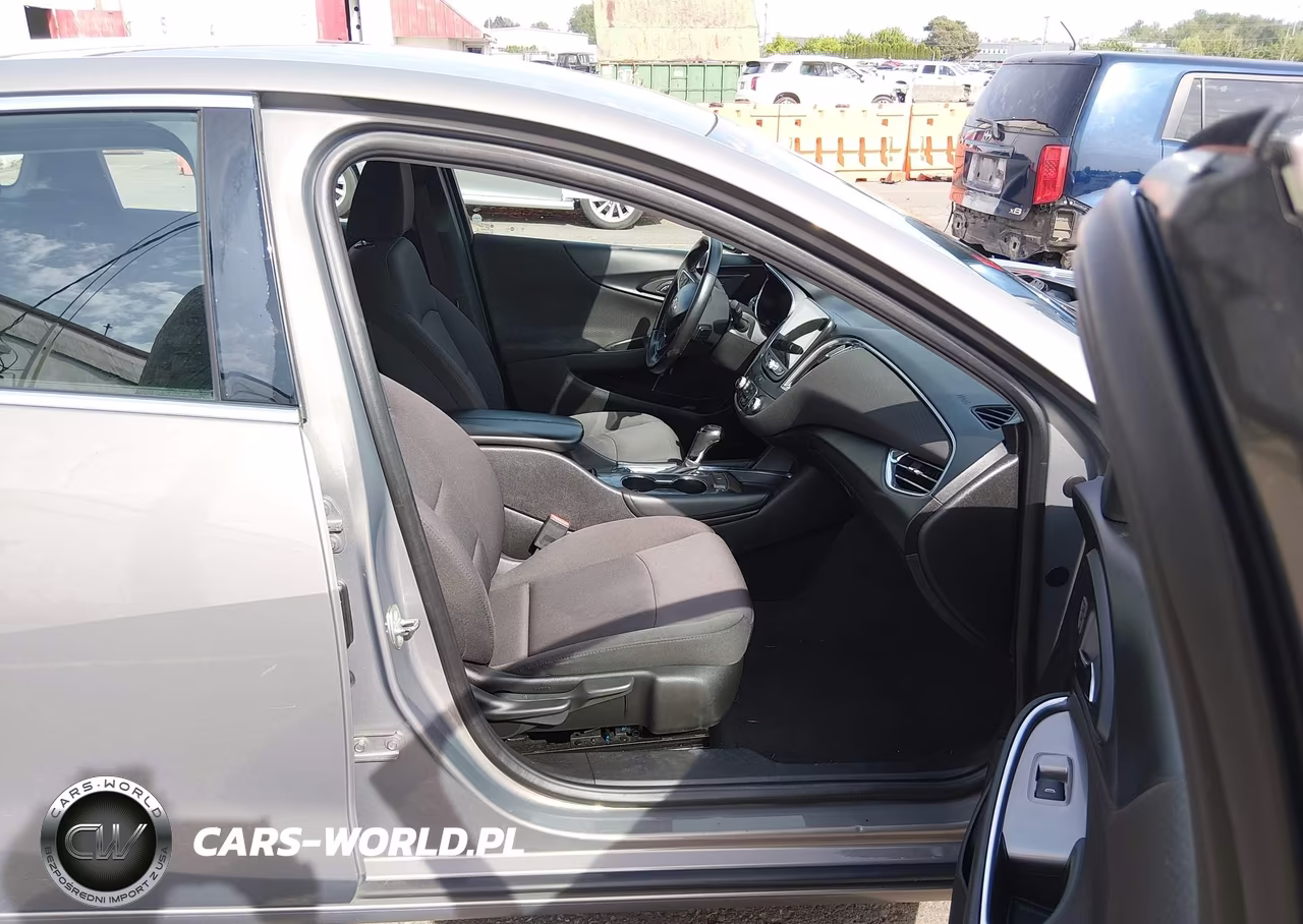 2018 Chevrolet Malibu Lt VIN:1G1ZD5ST8JF206982 - 5
