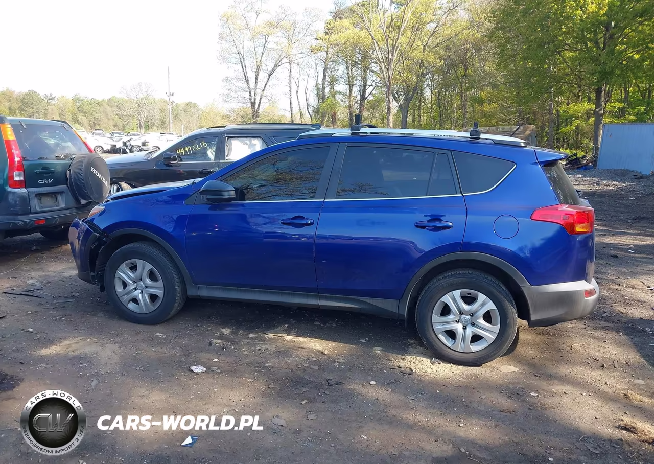 2015 Toyota Rav4 Le VIN:2T3BFREV4FW397104 - 14