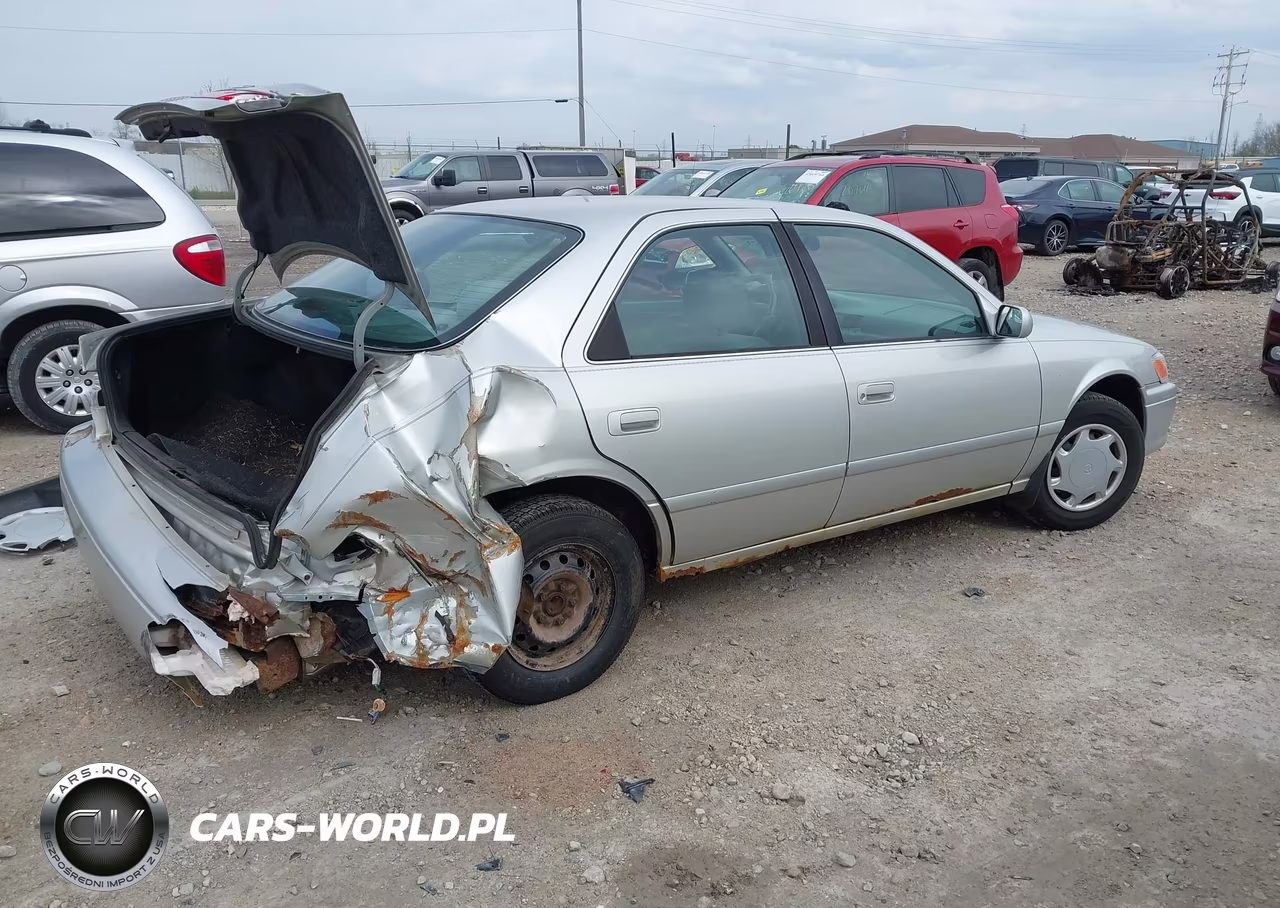 2000 Toyota Camry Ce VIN:4T1BG22KXYU706696 - 4