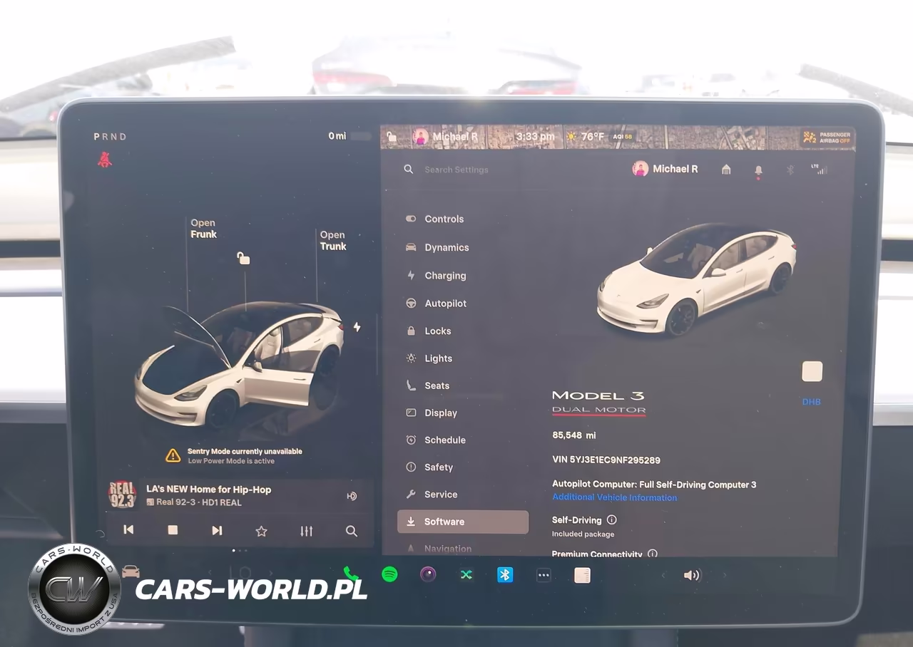 2022 Tesla Model 3 Performance Dual Motor All-Wheel Drive VIN:5YJ3E1EC9NF295289 - 7