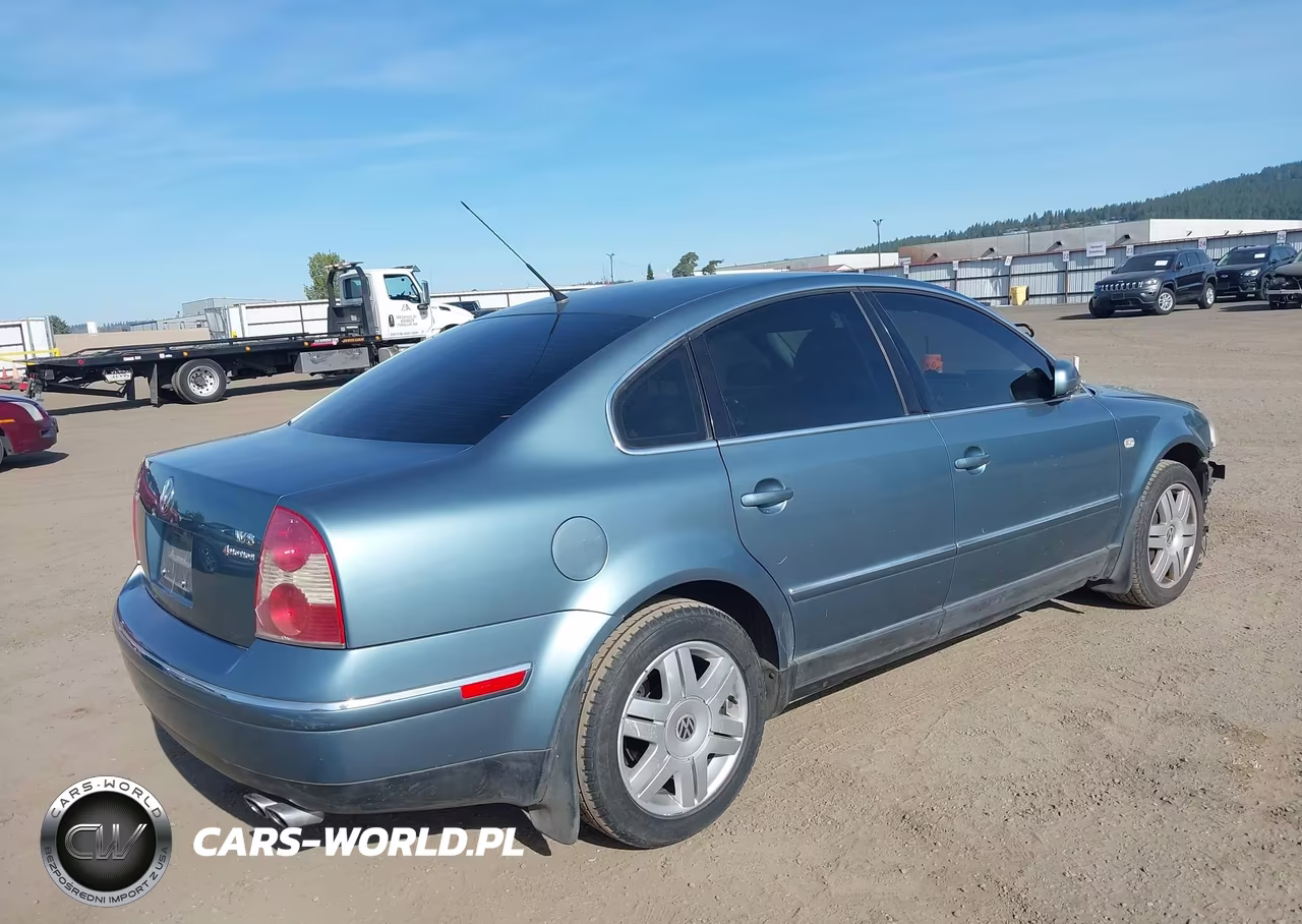 2002 Volkswagen Passat W8 VIN:WVWUK63BX2P345588 - 4
