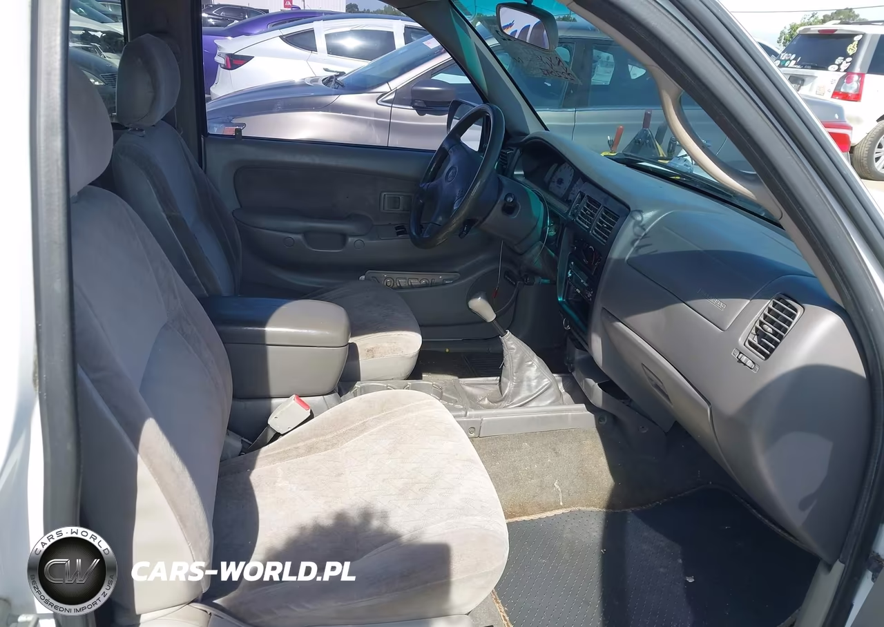 2001 Toyota Tacoma VIN:5TEVL52N71Z752248 - 5