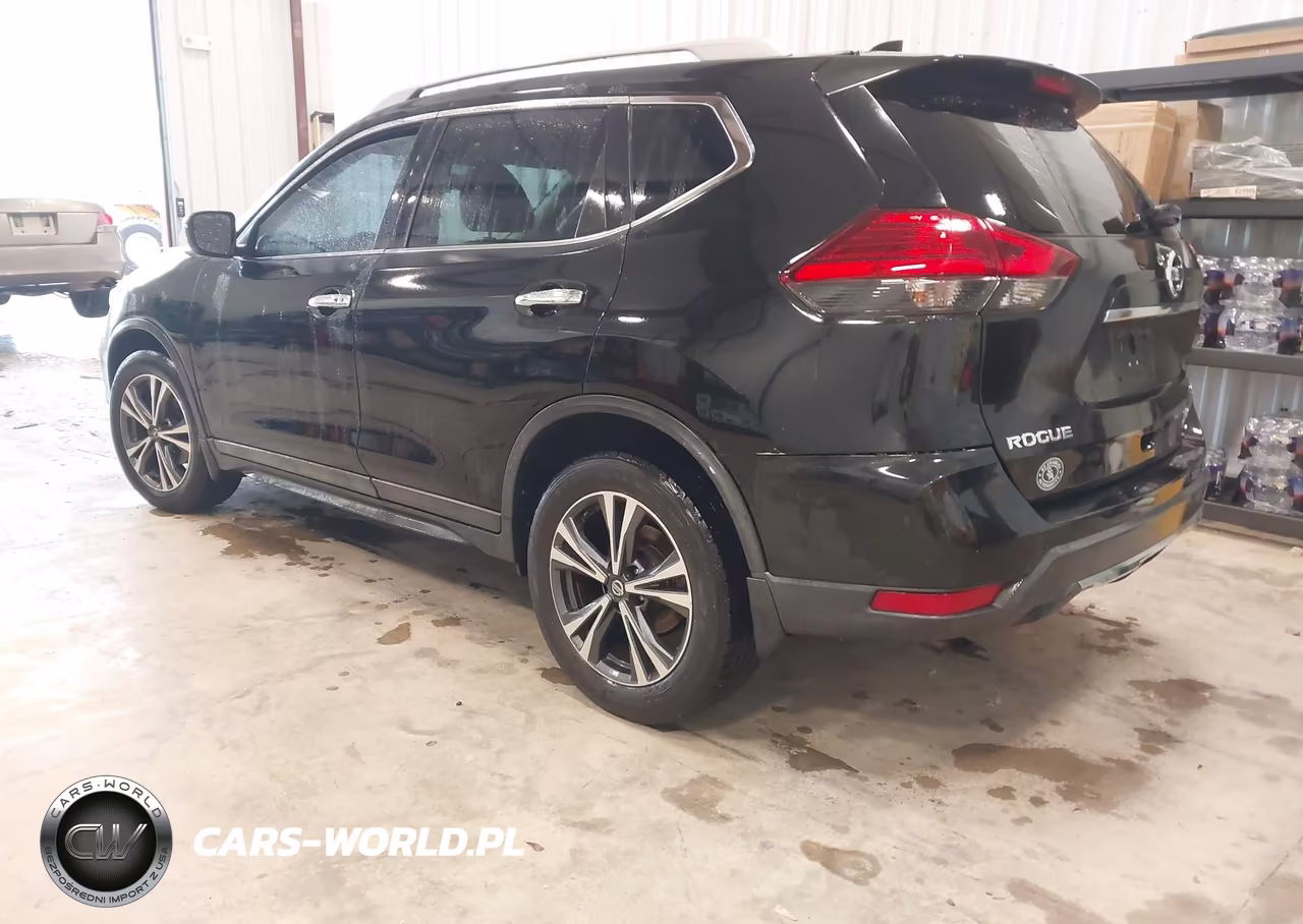 2017 Nissan Rogue Sv VIN:5N1AT2MT4HC835956 - 3