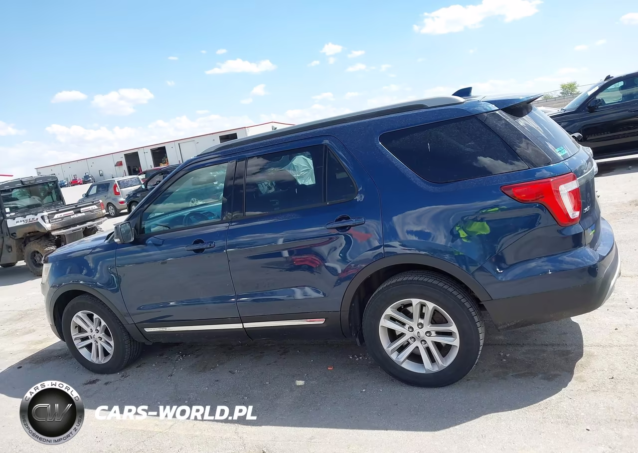 2017 Ford Explorer Xlt VIN:1FM5K7DH5HGB21355 - 14