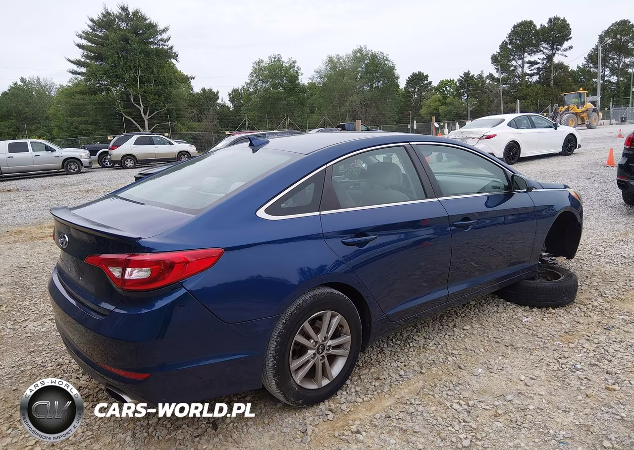 2017 Hyundai Sonata Se VIN:5NPE24AF4HH585142 - 4