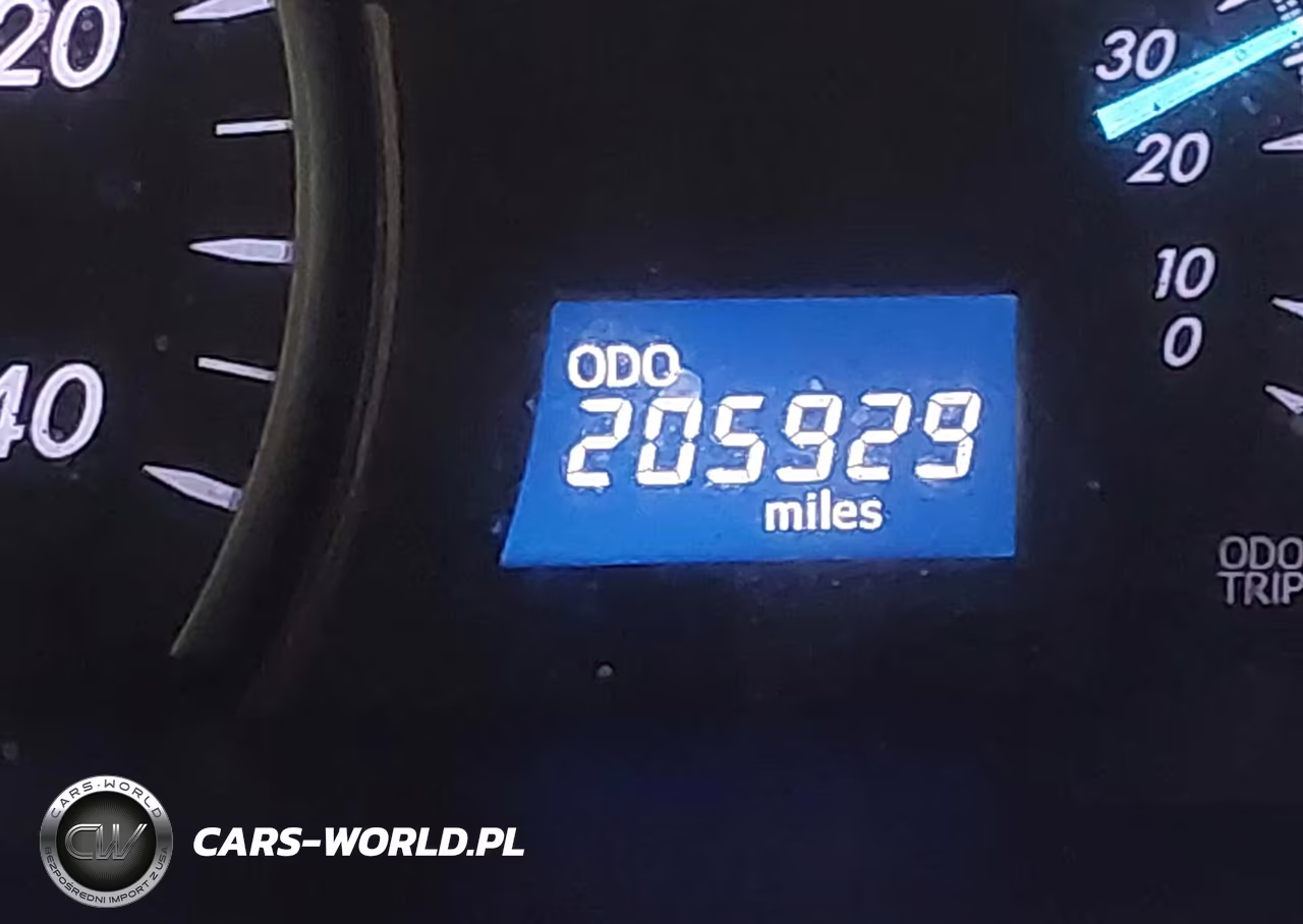 2015 Toyota Camry Le VIN:4T1BF1FK2FU008300 - 15