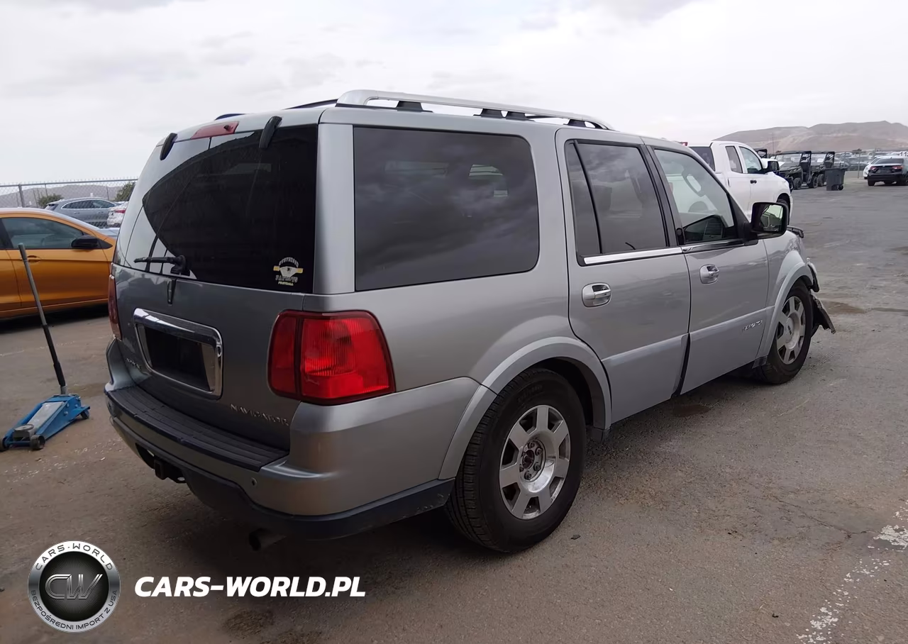 2006 Lincoln Navigator Luxury-Ultimate VIN:5LMFU28576LJ07413 - 4