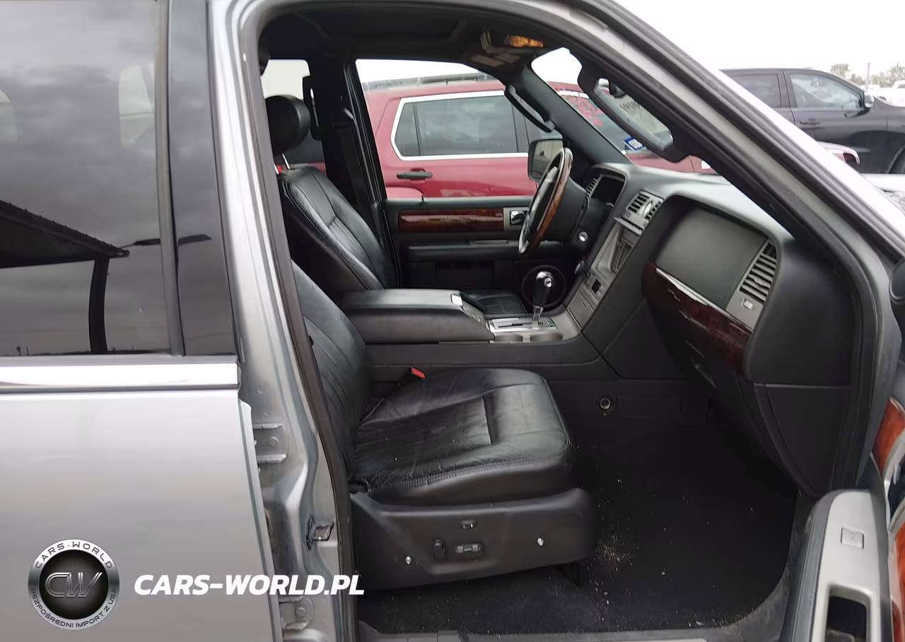 2006 Lincoln Navigator Luxury-Ultimate VIN:5LMFU28576LJ07413 - 5