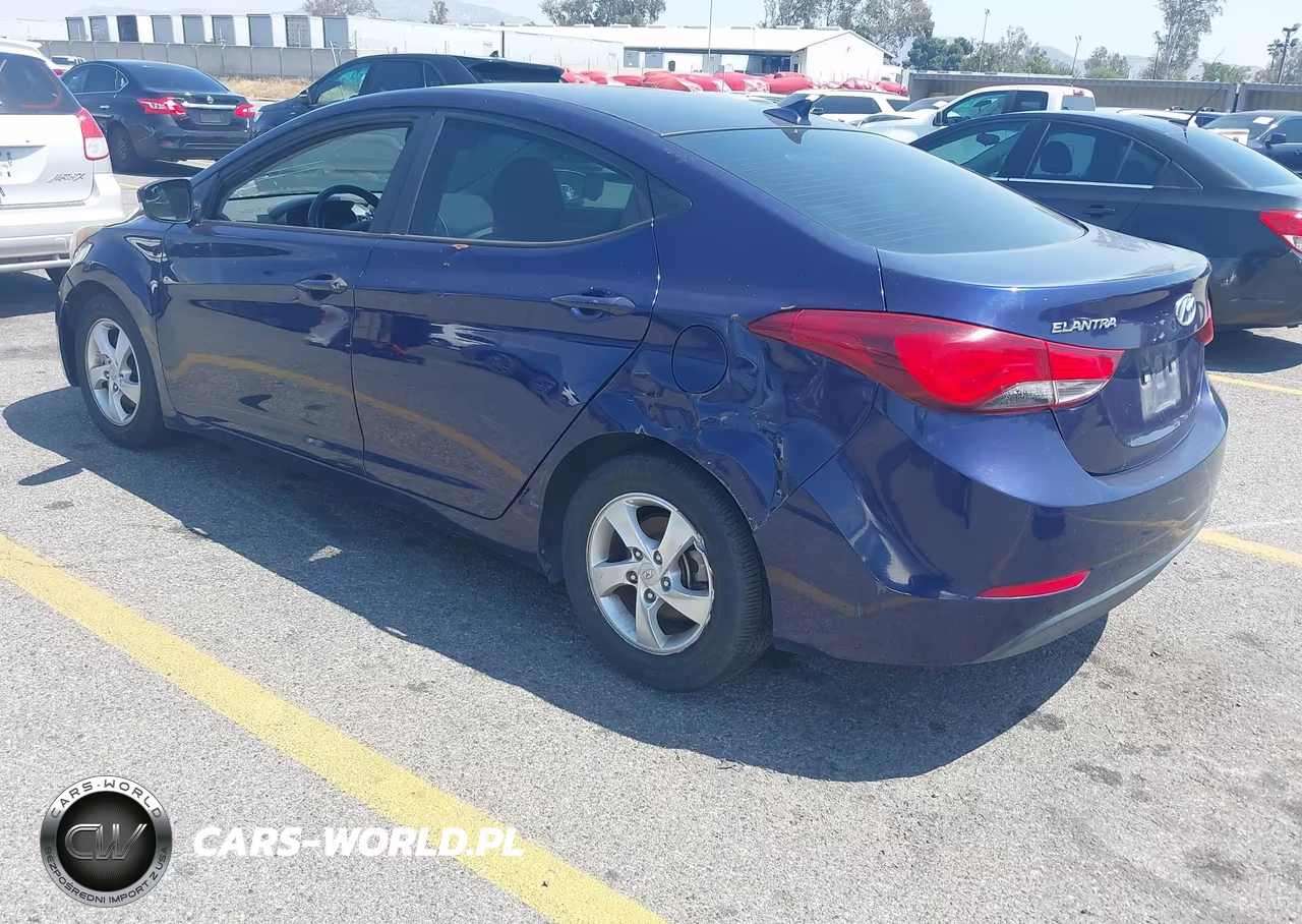 2014 Hyundai Elantra Se VIN:5NPDH4AE0EH533231 - 3