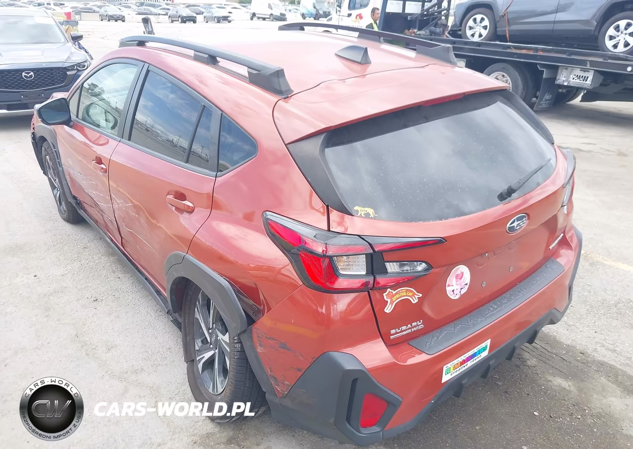 2024 Subaru Crosstrek Premium VIN:JF2GUADC7RH300504 - 3
