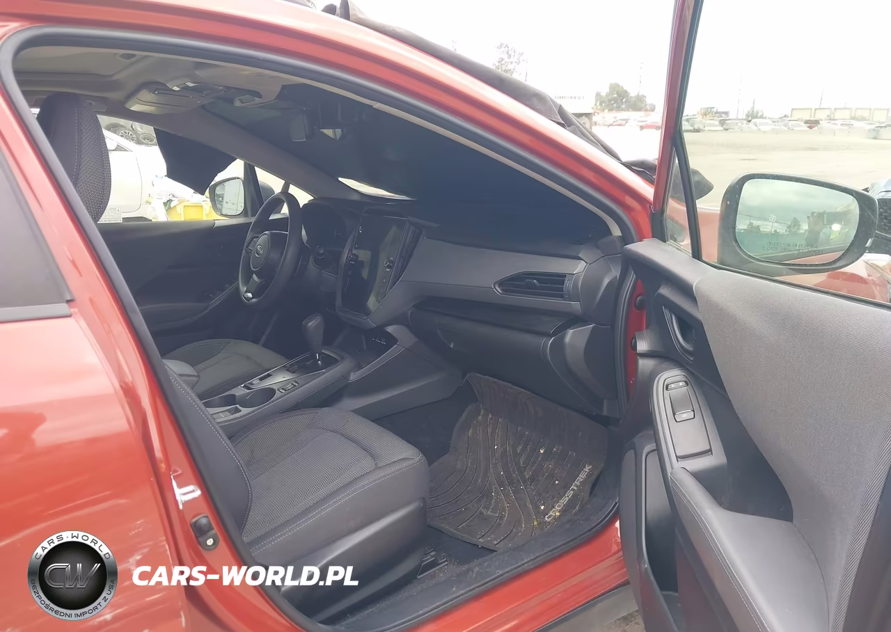 2024 Subaru Crosstrek Premium VIN:JF2GUADC7RH300504 - 5