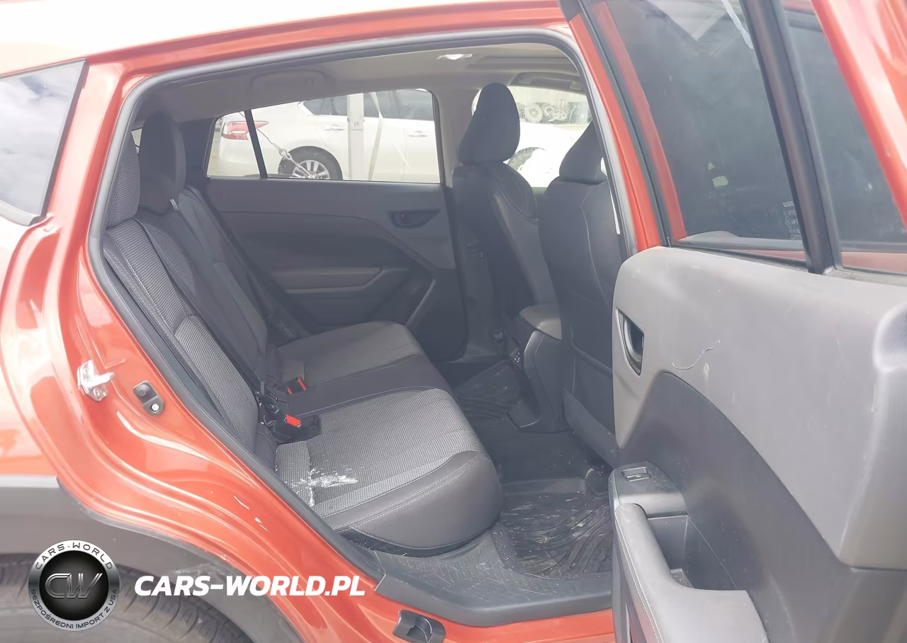 2024 Subaru Crosstrek Premium VIN:JF2GUADC7RH300504 - 8
