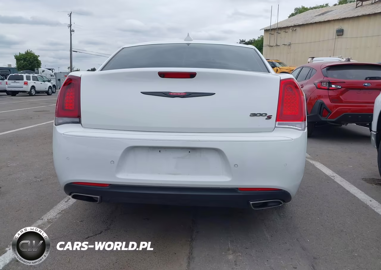 2022 Chrysler 300 S VIN:2C3CCABG7NH214396 - 16