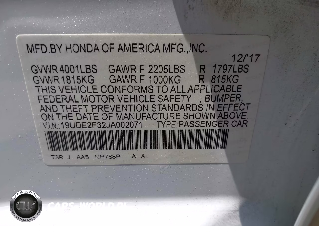 2018 Acura Ilx Acurawatch Plus Package VIN:19UDE2F32JA002071 - 9