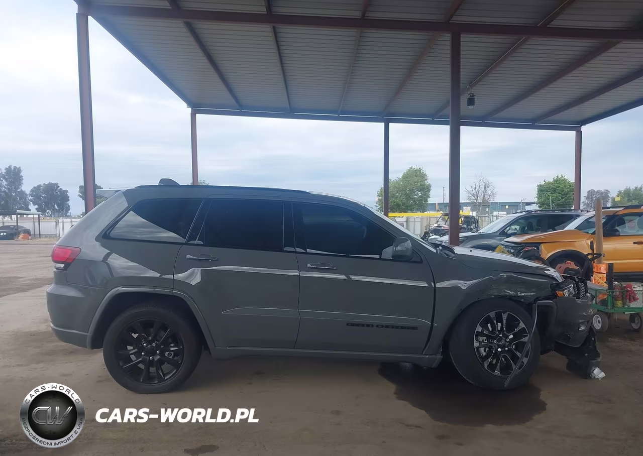 2021 Jeep Grand Cherokee Laredo X 4X4 VIN:1C4RJFAG8MC651951 - 13