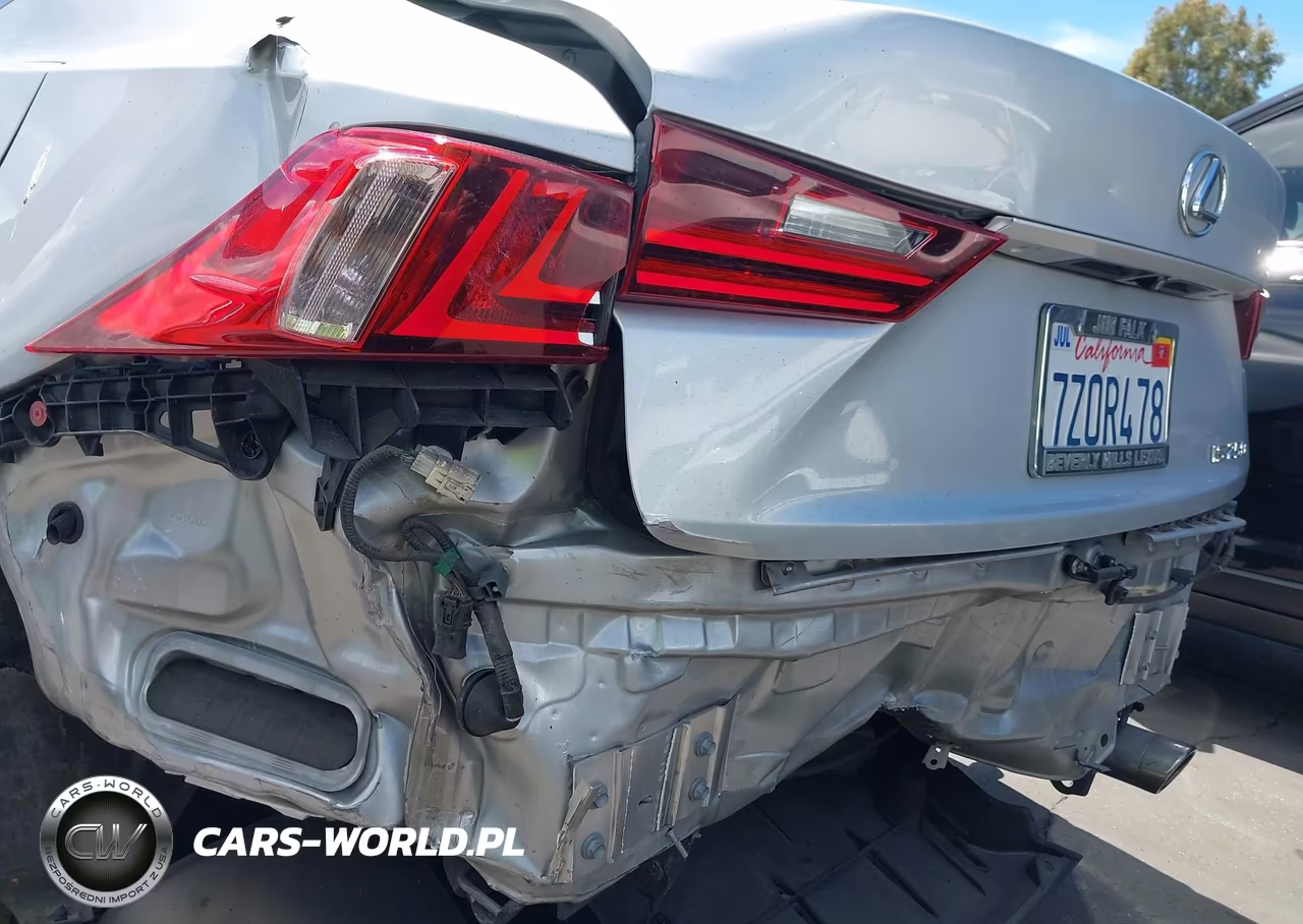 2015 Lexus Is 250 Crafted Line VIN:JTHBF1D29F5078425 - 17