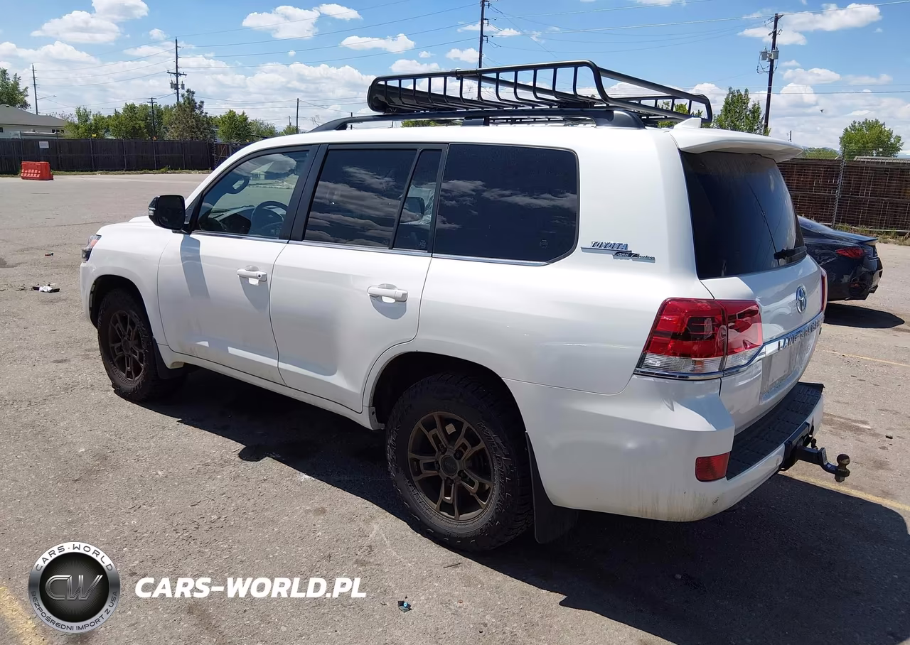 2021 Toyota Land Cruiser Heritage Edition VIN:JTMCY7AJ1M4101293 - 3
