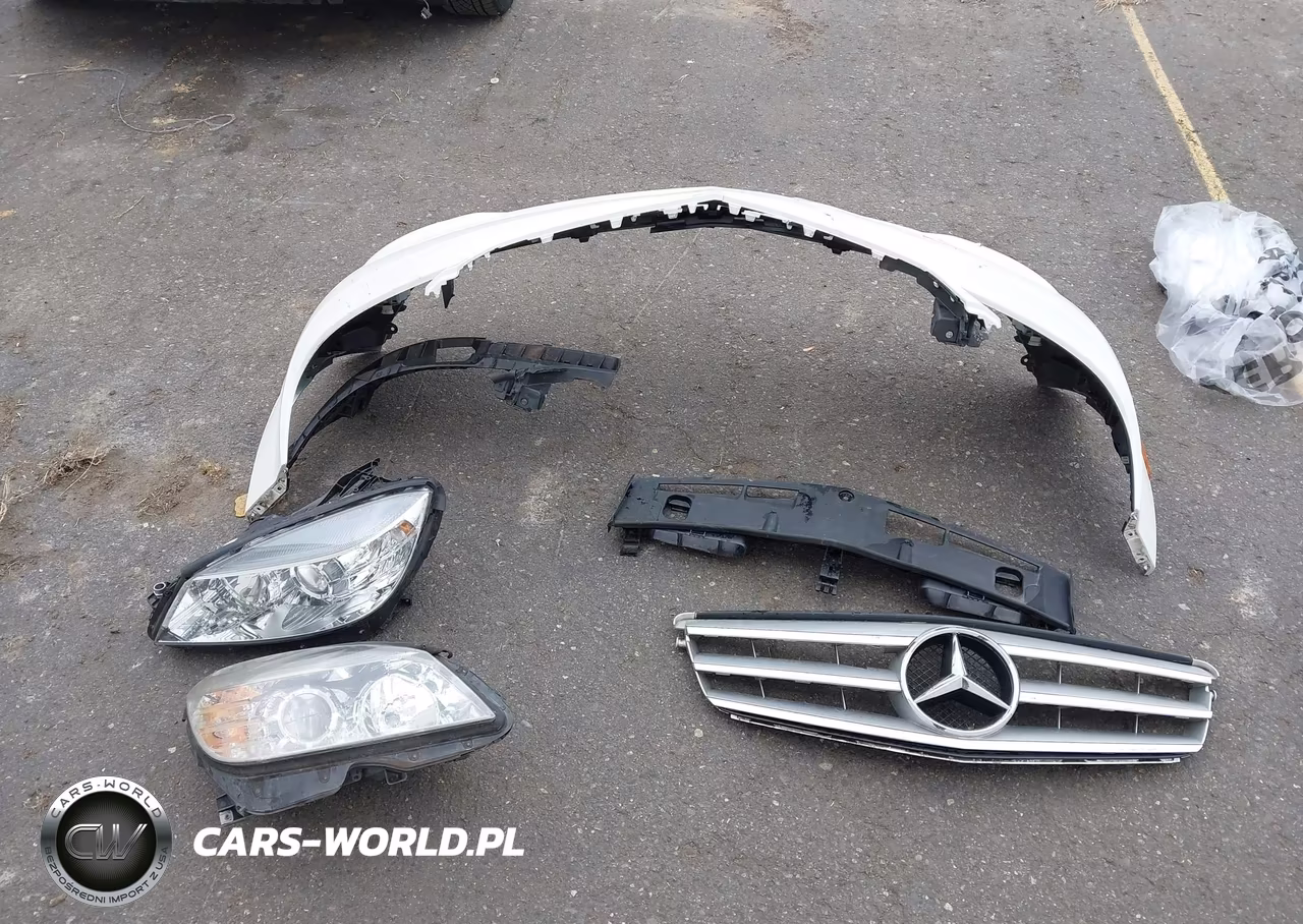 2010 Mercedes-Benz C 300 Luxury-Sport VIN:WDDGF5EB5AF412715 - 12