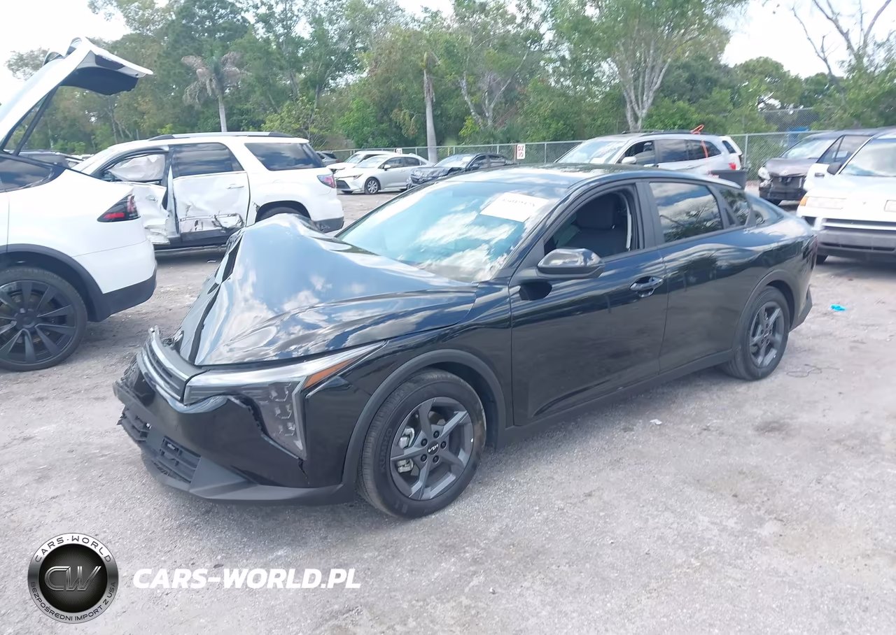 2025 Kia K4 Lxs VIN:3KPFT4DE8SE195970 - 2