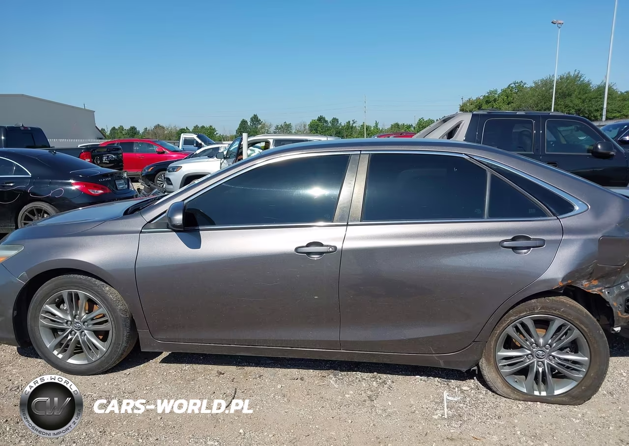 2017 Toyota Camry Se VIN:4T1BF1FKXHU338575 - 14