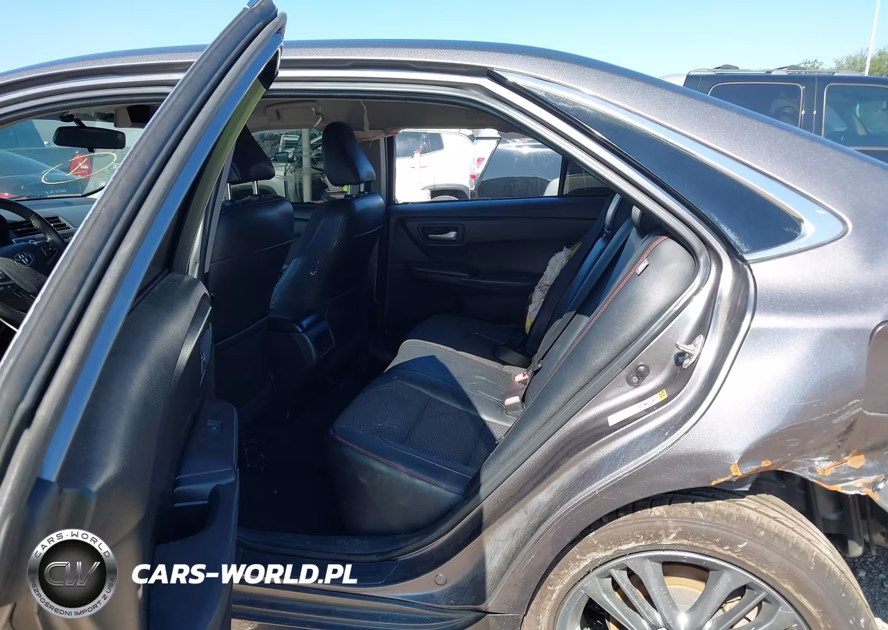 2017 Toyota Camry Se VIN:4T1BF1FKXHU338575 - 8
