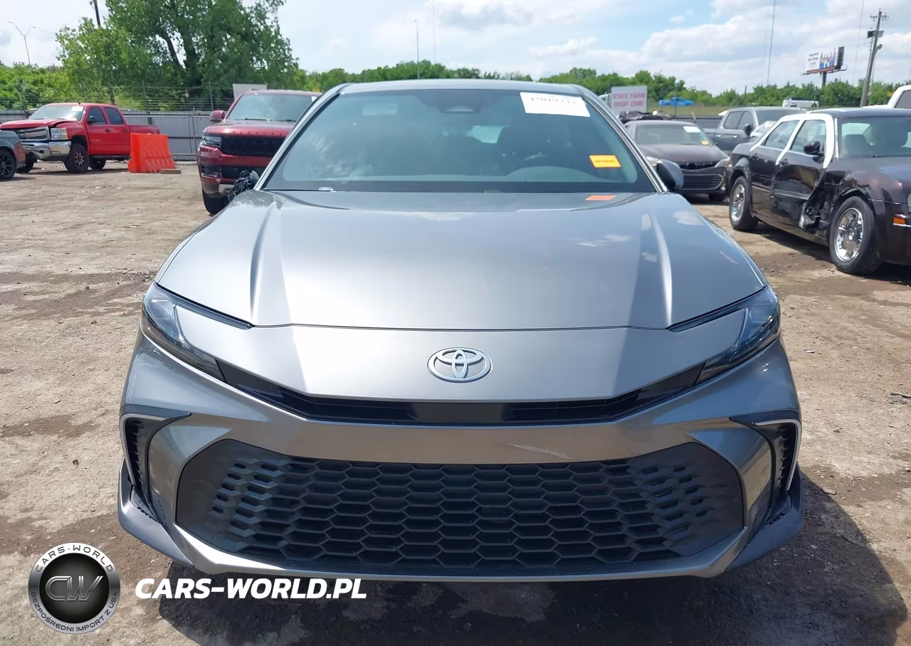 2025 Toyota Camry Se VIN:4T1DAACK5SU636101 - 12