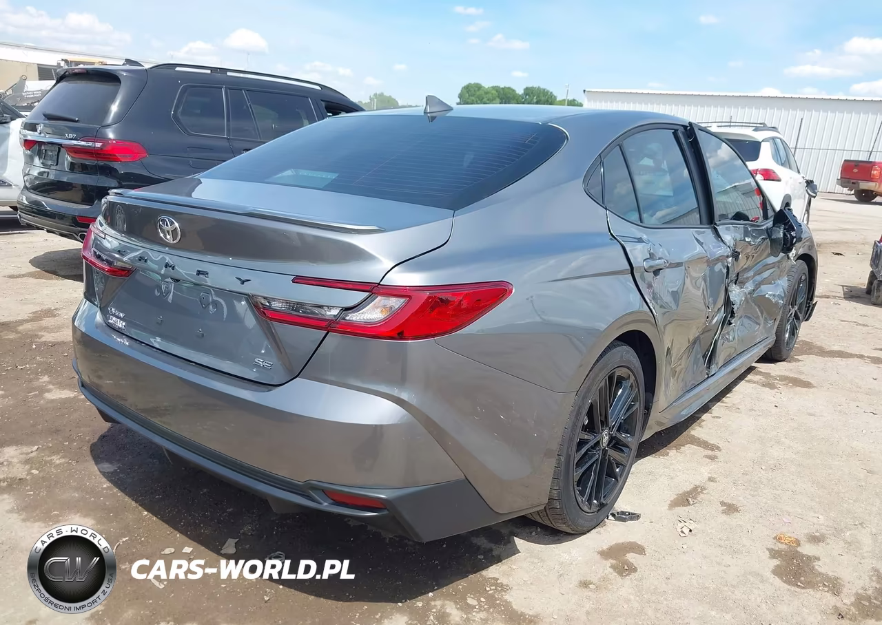 2025 Toyota Camry Se VIN:4T1DAACK5SU636101 - 4
